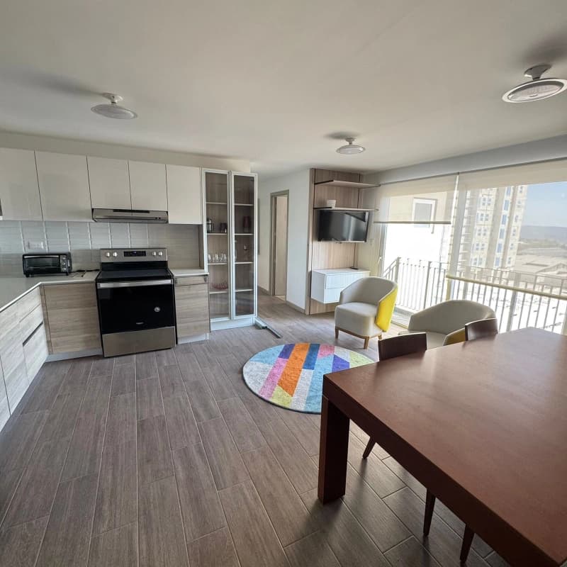 Apartamento en venta | 3 hab | Amplia terraza | Vistares, zona 14