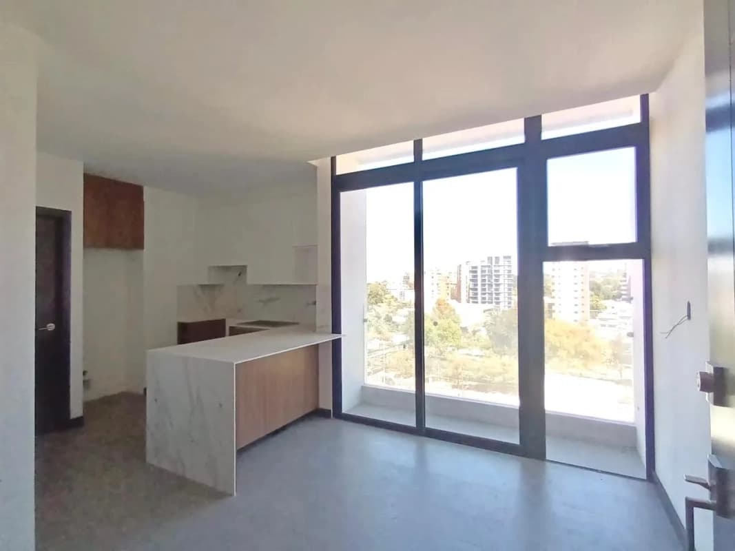VENDO Apartamento Zona 15, Edificio Arles