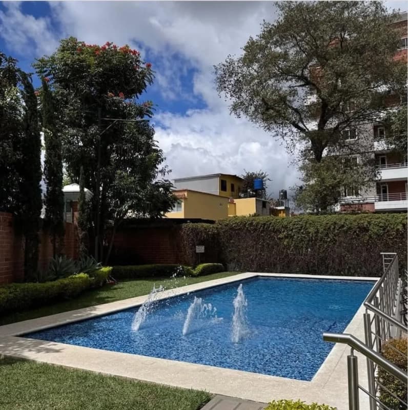 Apartamento en Venta Vistas de La Floresta Z.4 Mixco
