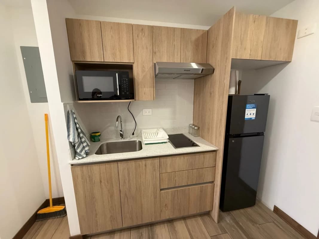 Apartamento en Renta Amueblado Zona 15 VH1