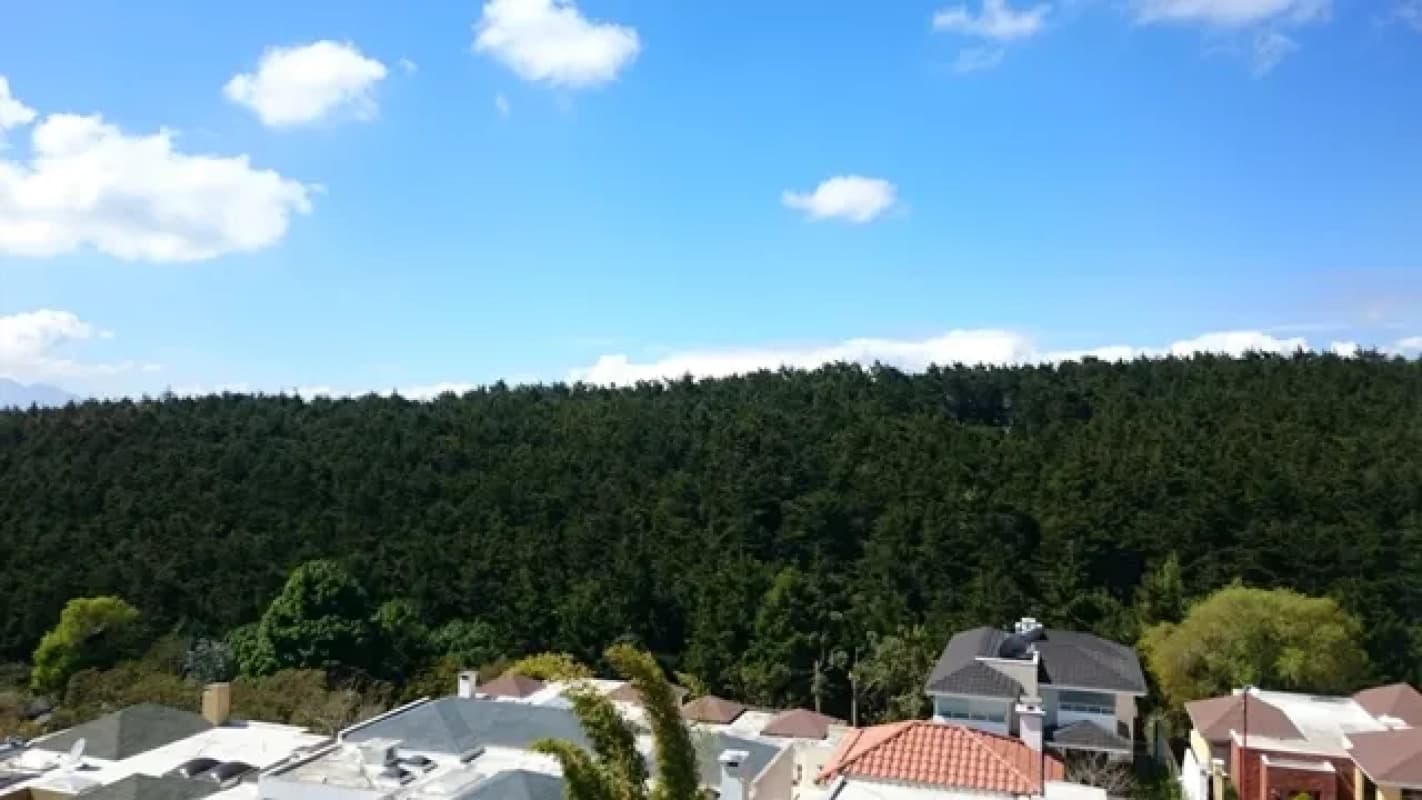 RENTO APTO ZONA 14 EDIF. TORRE QUATTRO REF.6900 *3 HAB, 2.5 BAÑOS, 2 PARQUEOS, BALCON, LINEA BLANCA, 145 M2, $1400*