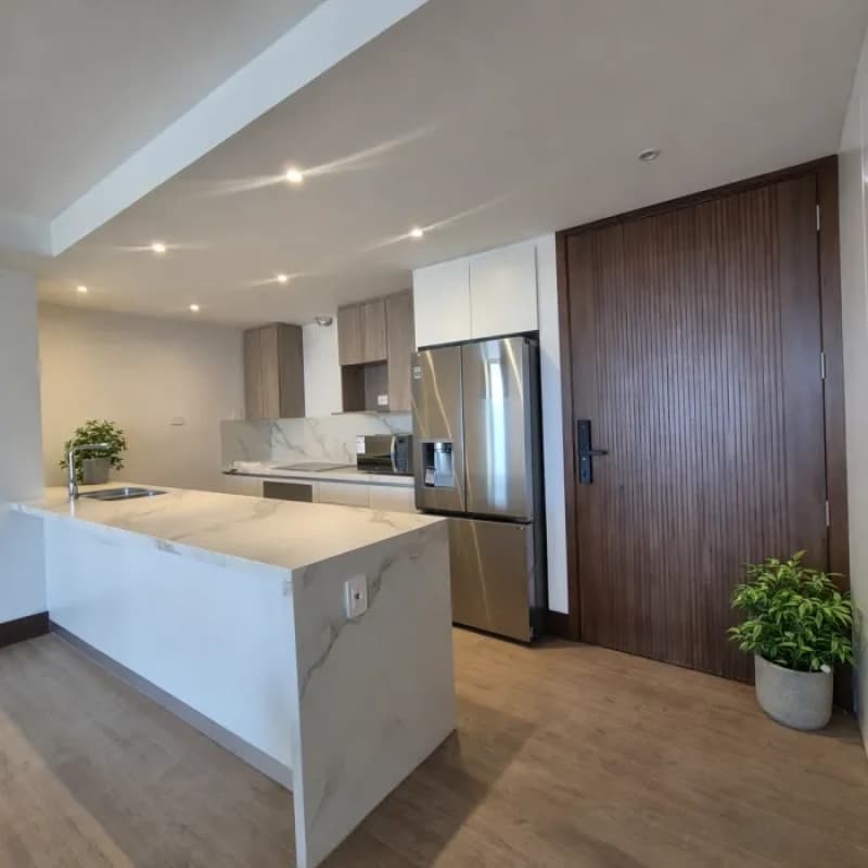 Apartamento nuevo en renta en zona 15 VHI