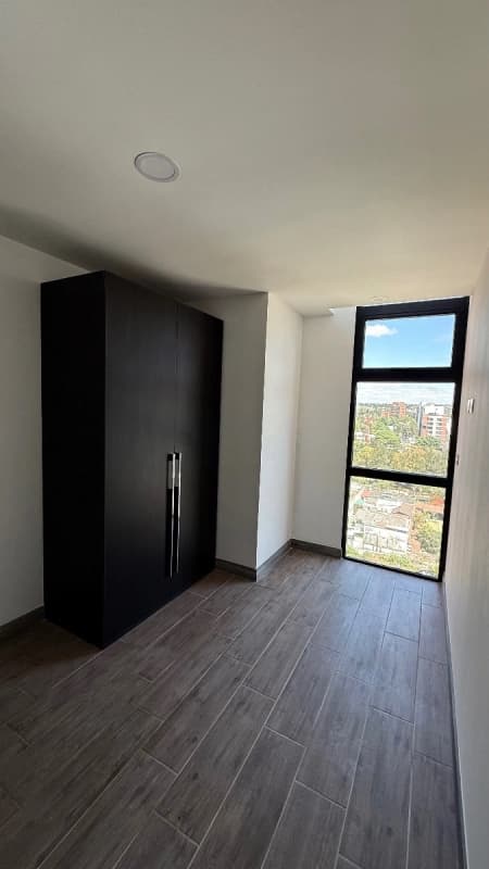 RENTA DE APARTAMENTO ZONA 15 AMUEBLADO
