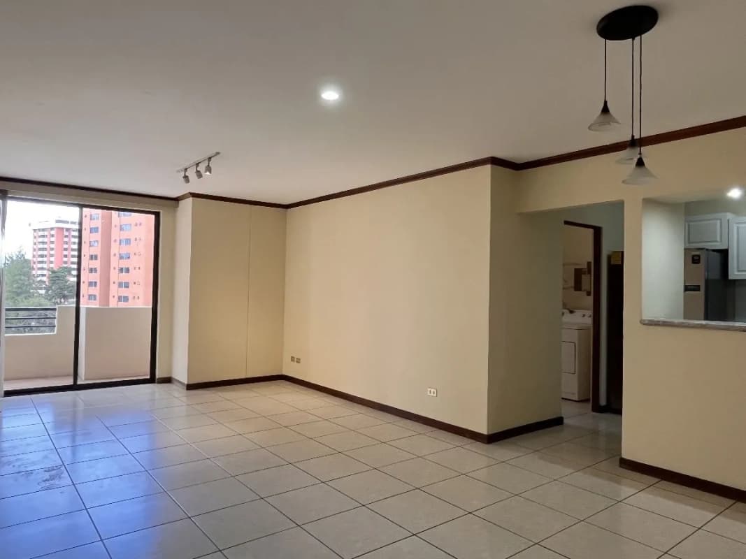 ALQUILO APARTAMENTO EN ZONA 10