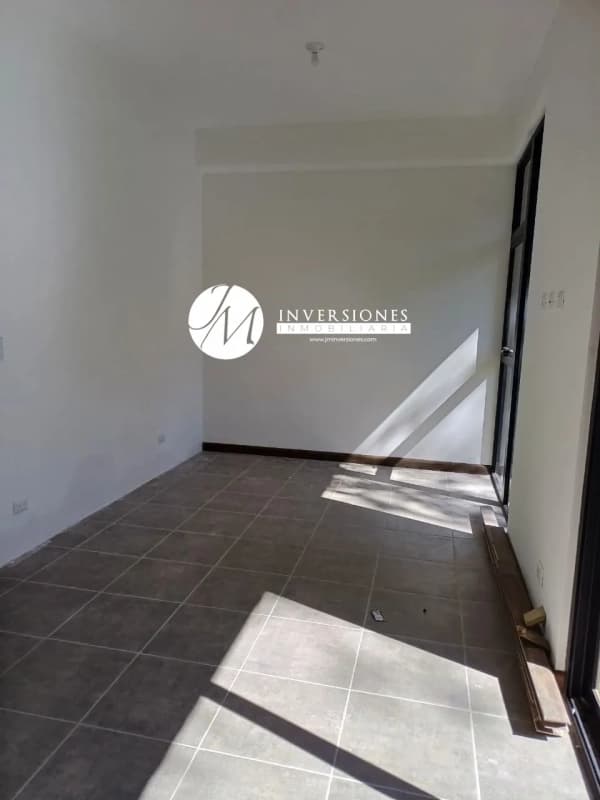 Apartamento en Renta con Jardín zona 15