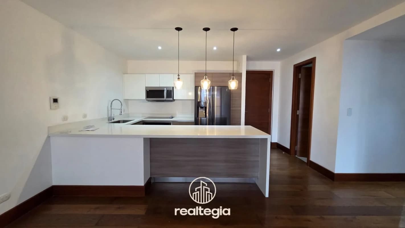 APARTAMENTO VISTA HERMOSA ZONA 15