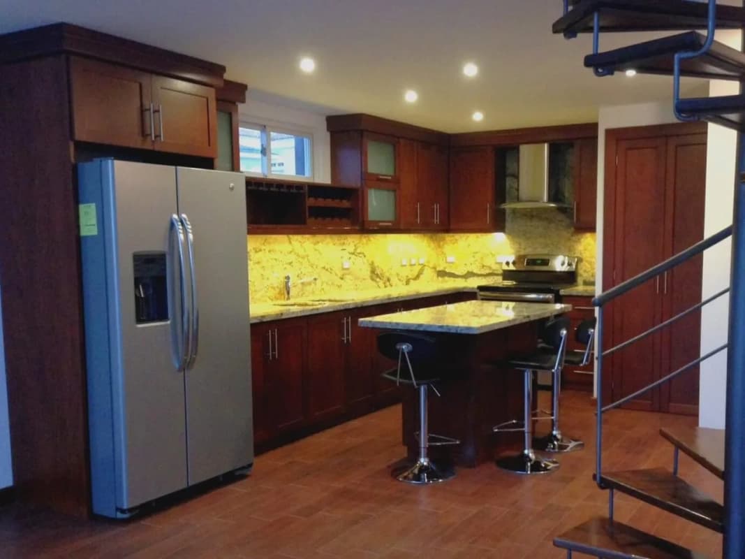 APARTAMENTO TIPO LOFT EN RENTA – Edificio Lindora, Zona 16