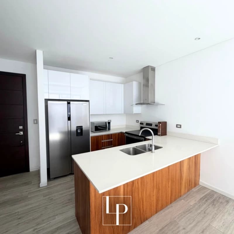 Apartamento en Renta en Lirios de Cayalá