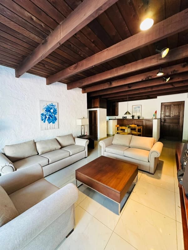 Apartamento en renta amueblado residencial los rincones zona 15
