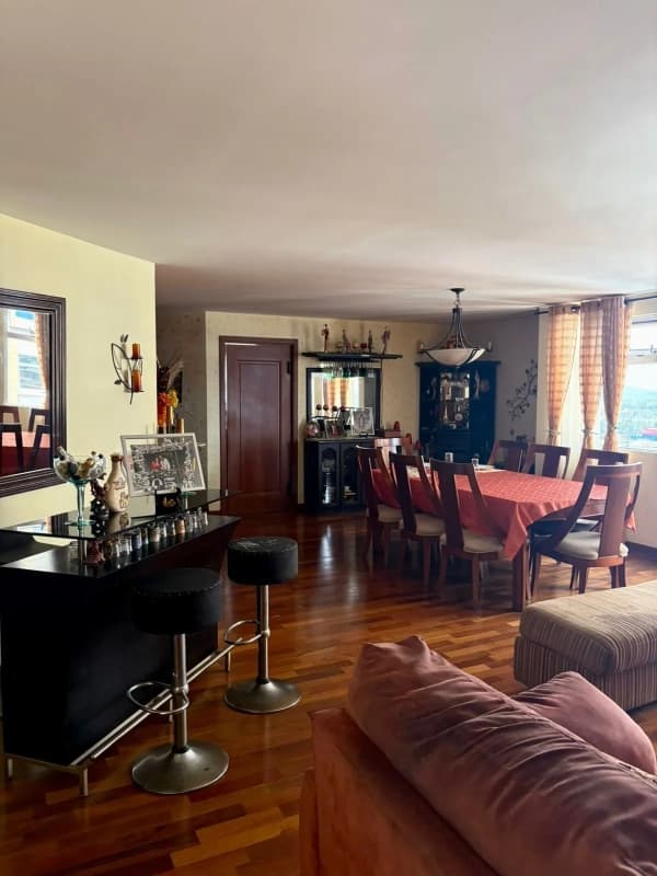 Apartamento en venta, Las Gemas, Zona 11