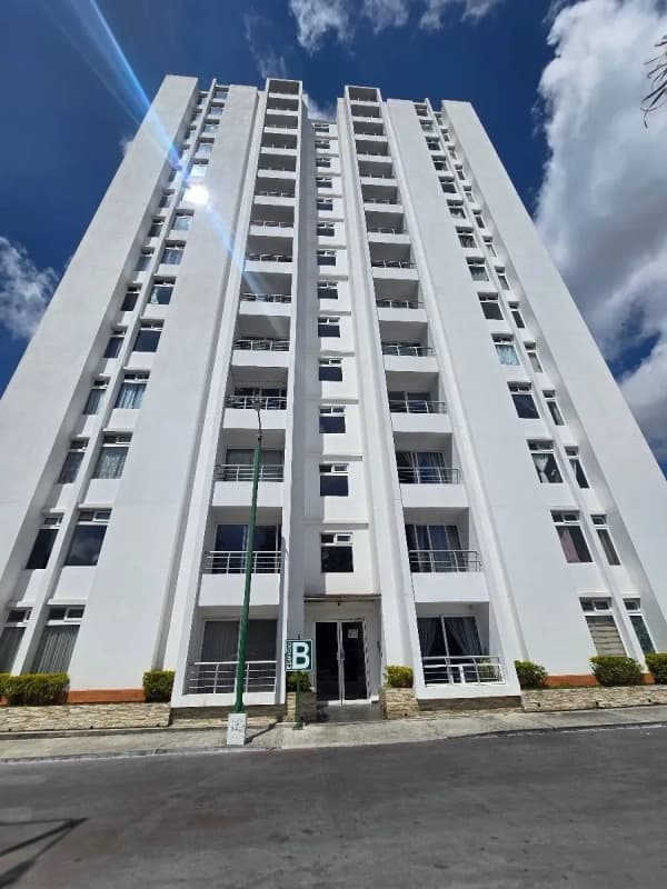 VENTA DE APARTAMENTO ALTA VILLA EL NARANJO Q750.000