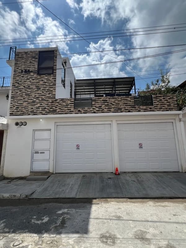 Apartamento en Renta Zona 16