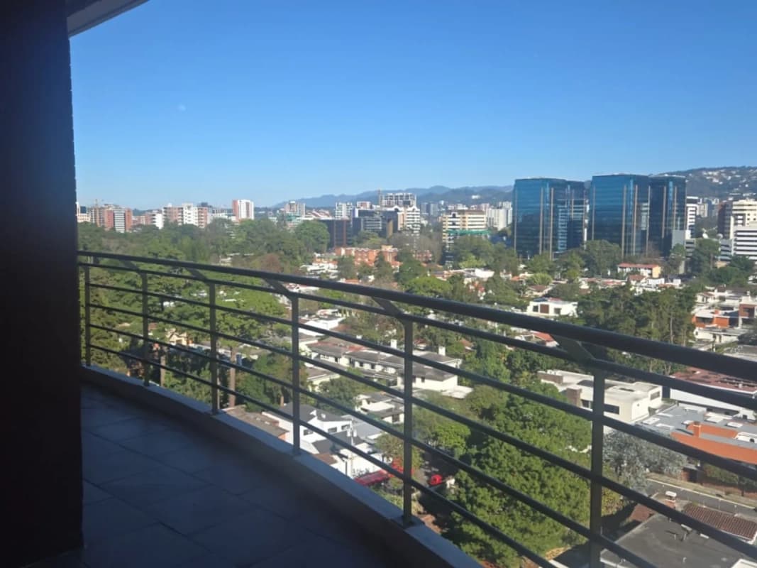 Apartamento en Tadeus, zona 14