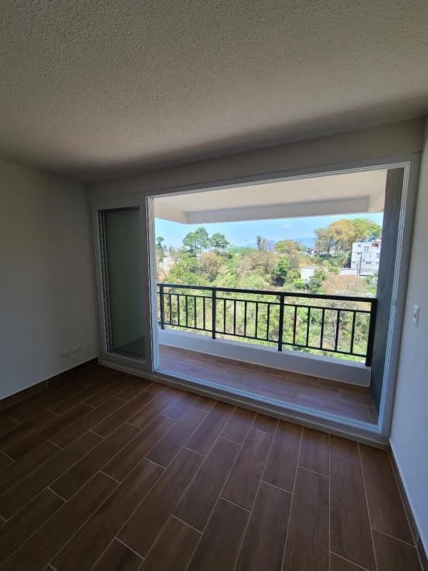 Apartamento moderno en venta, Zona 16 Edificio Senderos