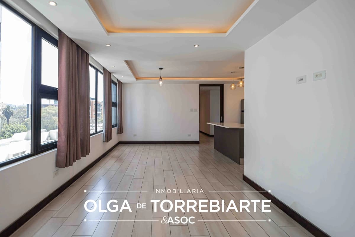 Apartamento en Edificio LIV, Zona 15
