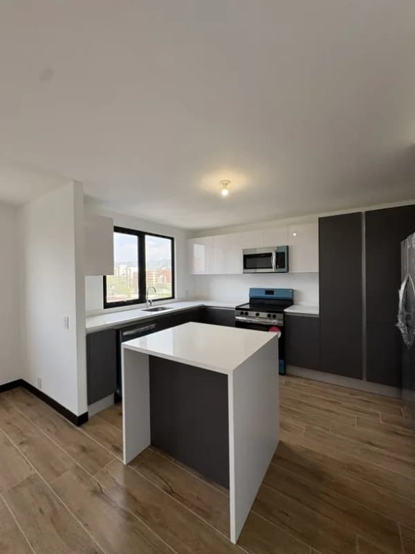Apartamento en RENTA/VENTA zona 15