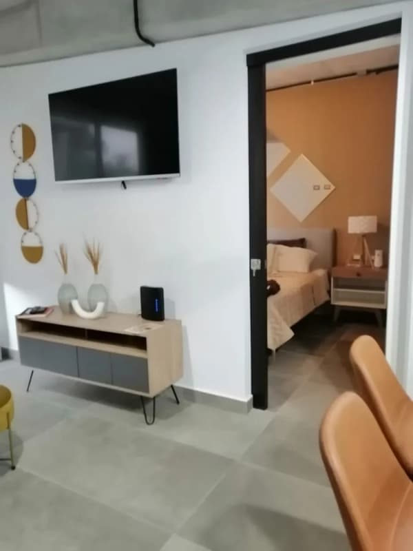 Apartamento en ALQUILER completamente equipado zona 16 sector de Cayala.