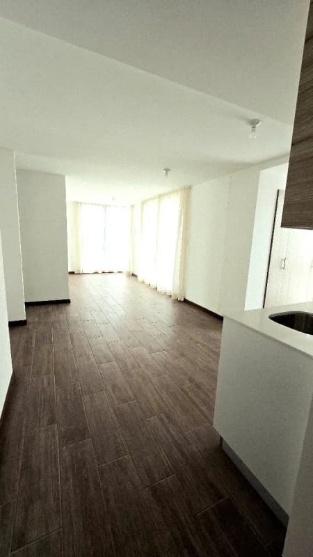 Alquiler de apartamento al final de zona 13