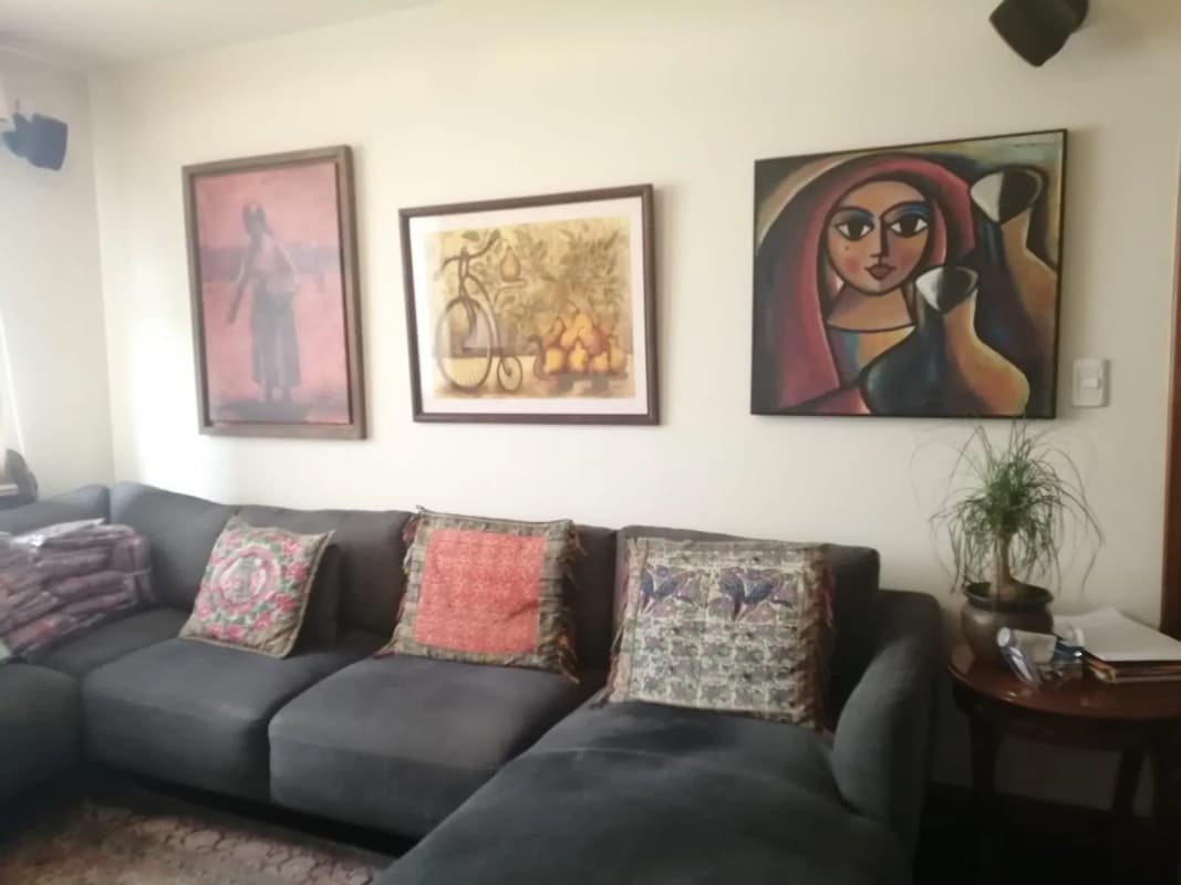 Apartamento en venta, Edificio Almeria, Zona 14