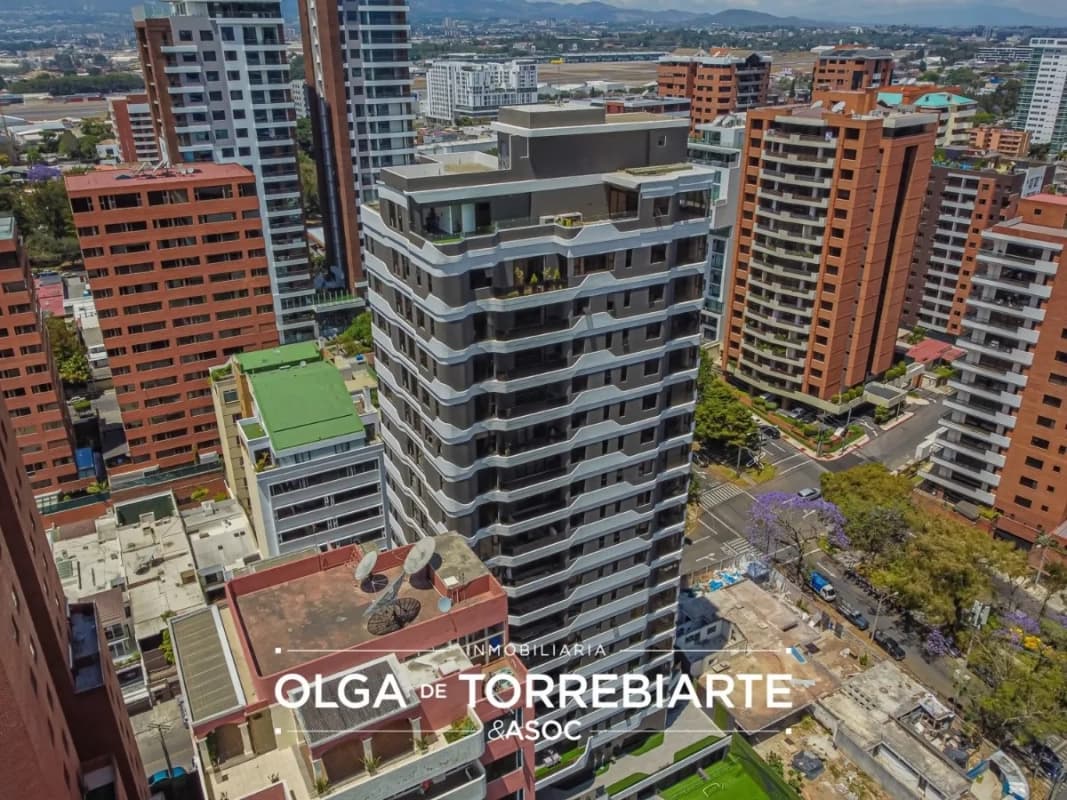 Apartamento en Torre Vertic, zona 14
