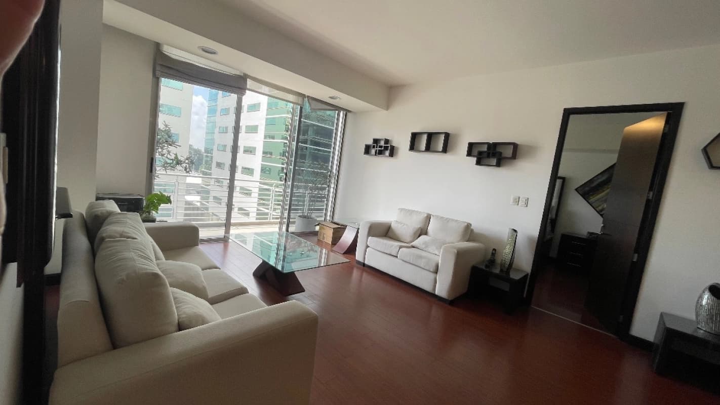 Apartamento zona 10 Amueblado