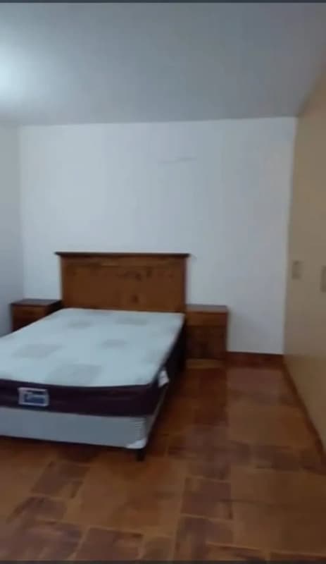ALQUILER de apartamento en zona 10 Oakland