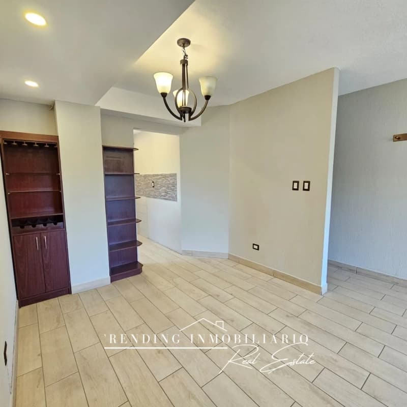Apartamento en venta zona 15 Colonia Tecún Umán, 2 habitaciones + 1 parqueo