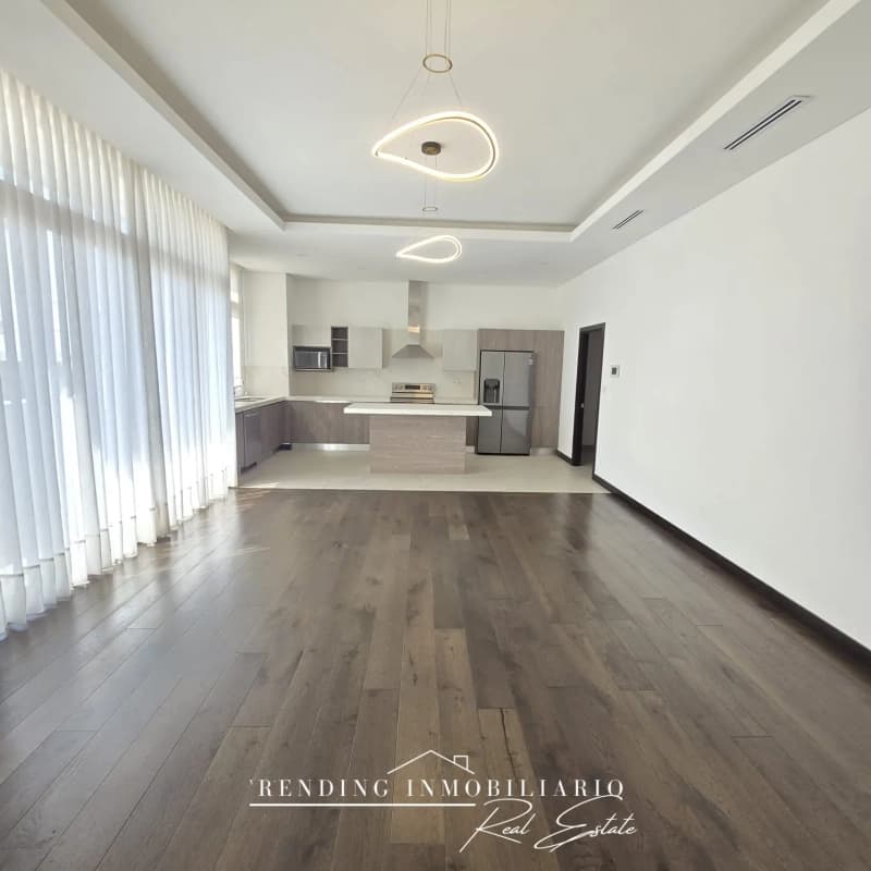 Apartamento en venta zona 16 edificio Nogales de Cayalá de 3 habitaciones + 2 parqueos