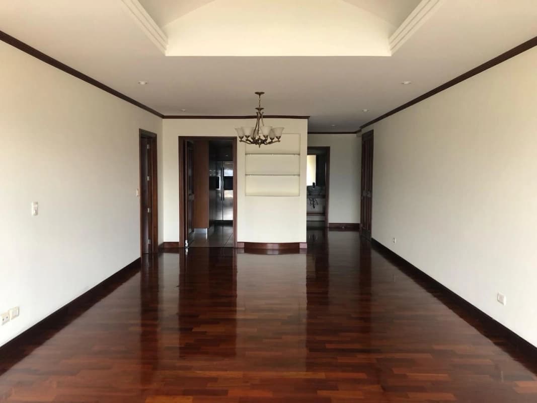 Apartamento en Venta San Angel zona 14