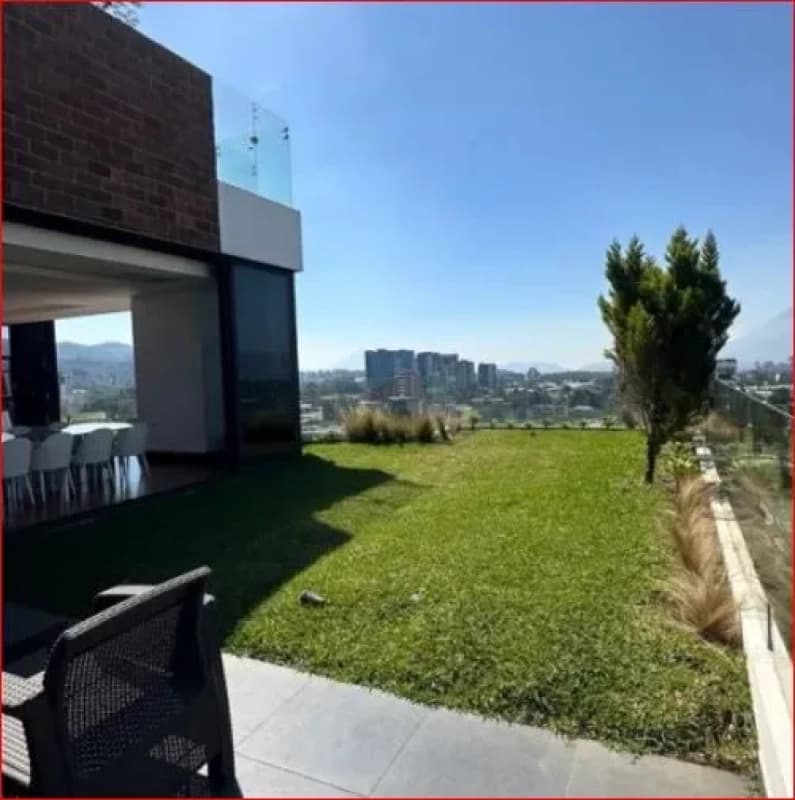 PENTHOUSE EN VENTA ZONA 15 VH I EDIFICIO LAUREL CON TERRAZA Y JARDÍN PRIVADO