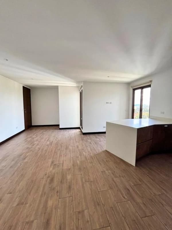 APARTAMENTO EN RENTA, ZONA 10 MARQUES DE OAKLAND