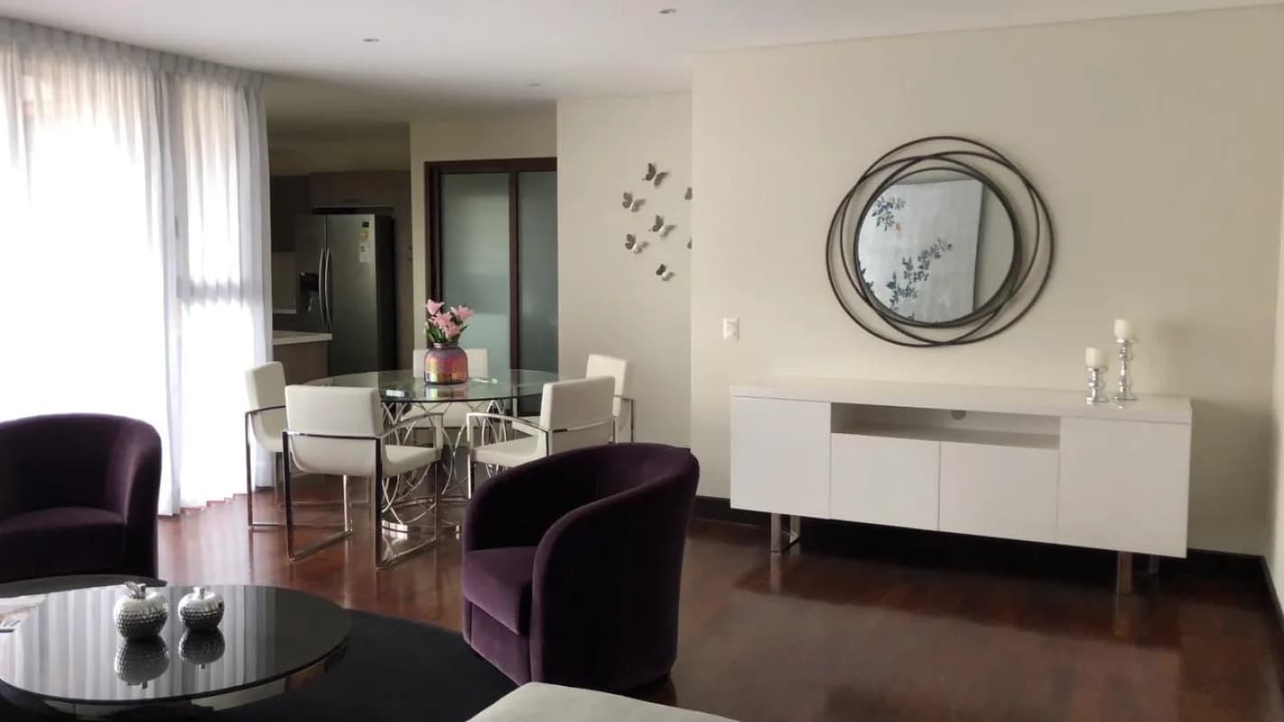 Apartamento amueblado en renta en zona 14