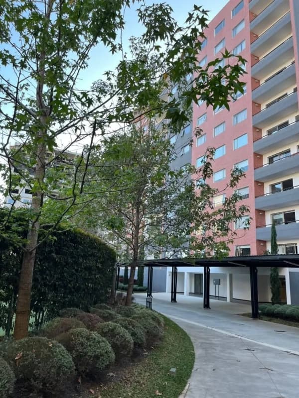 APARTAMENTO EN RENTA EDIFICIO SEGHERIA ZONA 14 + 1