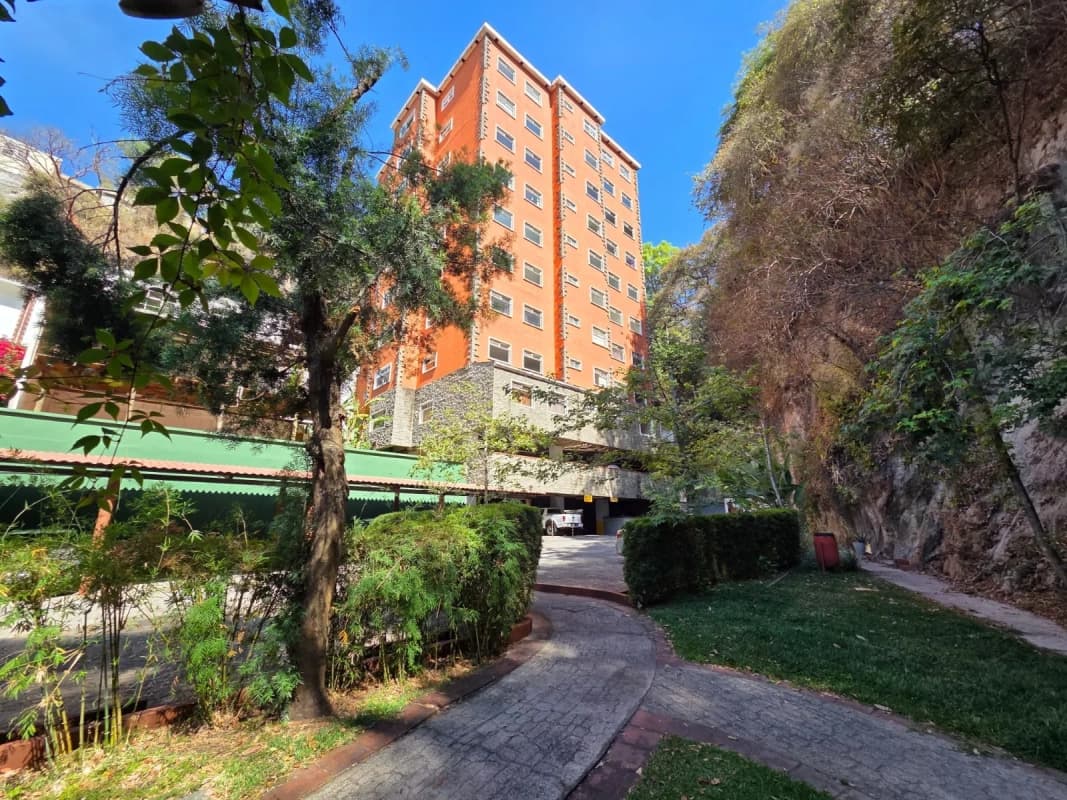 Apartamento en venta zona 13-Monte Azul-3 habitaciones /estudio/c.serv