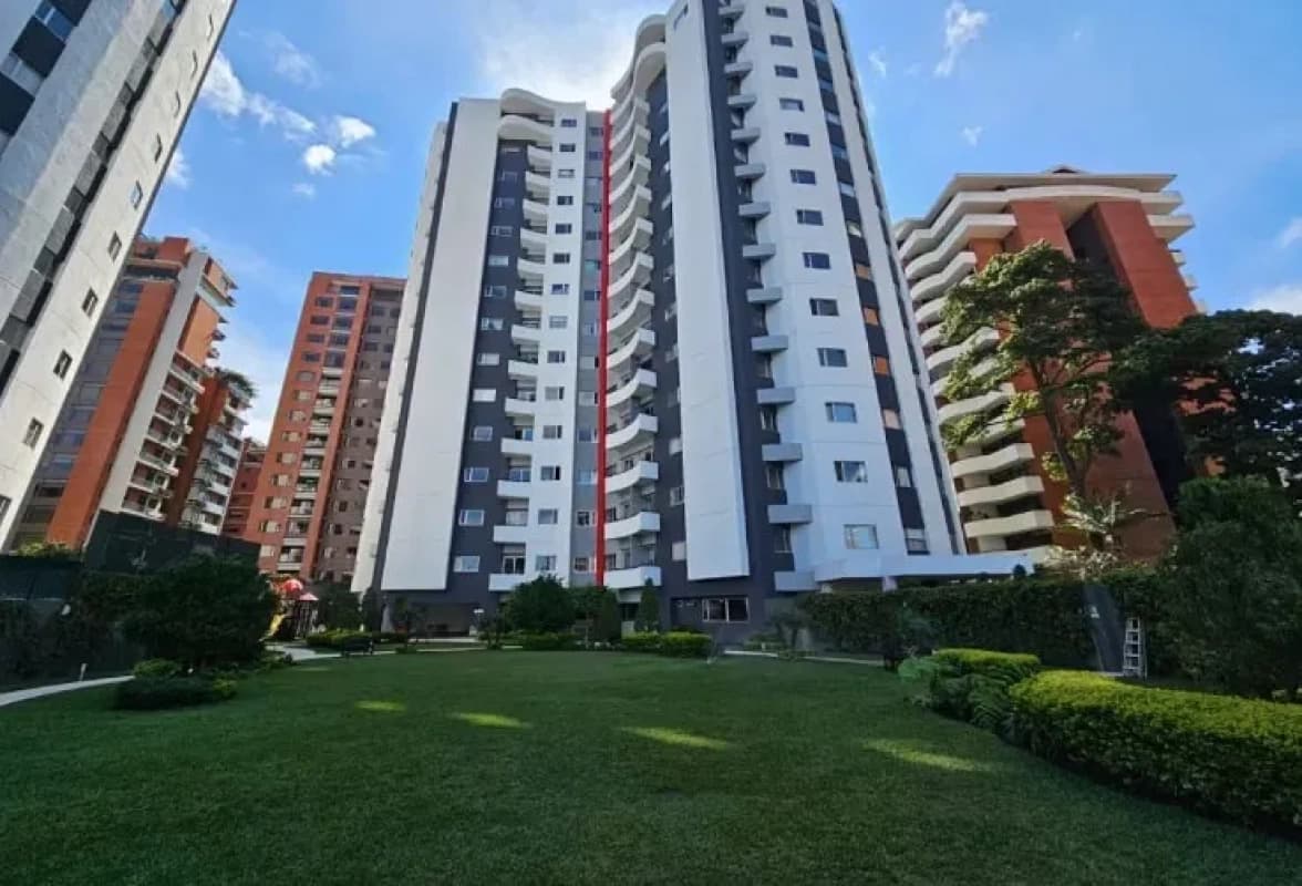 Apartamento 3hab en Alquiler Attica I