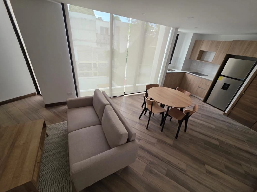 APARTAMENTO NUEVO EN RENTA ZONA 15 VH 1, 50 MTS2 - 1 DORMITORIO ~ 1 BAÑO ~ 1 PARQUEO, IDEAL UNIVERSITARIO, AMUEBLADO $900