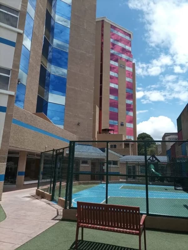 Rento Apartamento en Majadas, zona 11 Guatemala