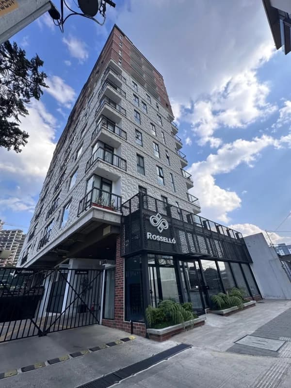 APARTAMENTO EN VENTA ZONA 13, 1 HABITACIÓN EDIFICIO ROSSELLÓ