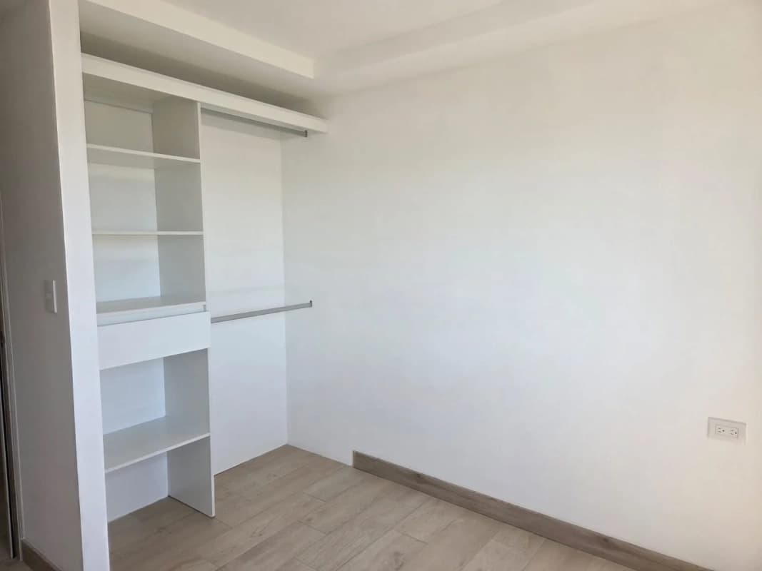 RENTO APTO Z.12 EDIF. ARMONIA REF.6901 *70M2, 3 HAB, 2 BAÑOS, 2 PARQUEOS, BODEGA, LINEA BLANCA Q.6000 NEG.*