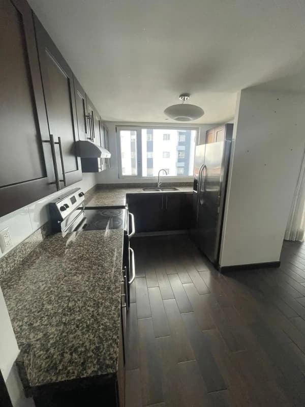 Apartamento en Renta Zona 14 codigo.DA36222