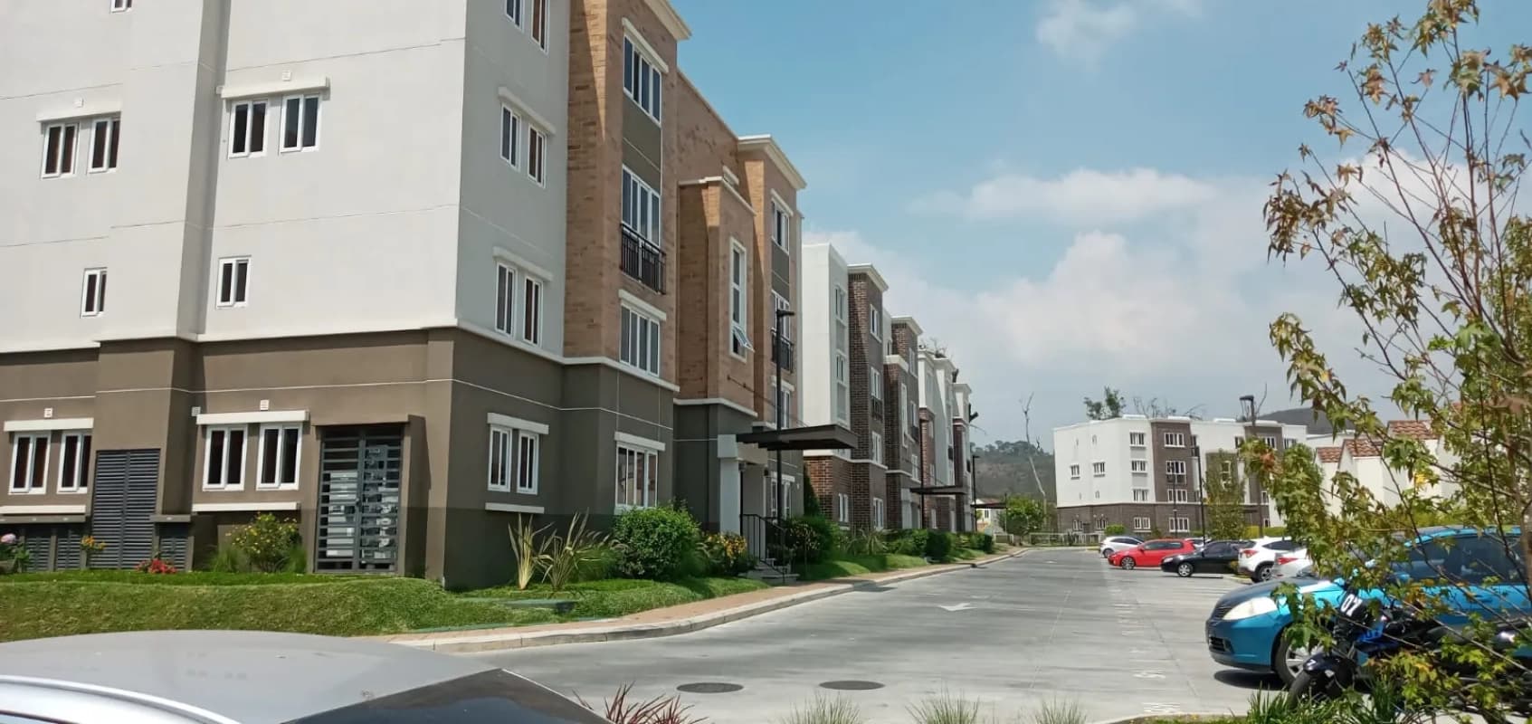 Condado Naranjo en Alameda Norte, Coruña.    Q1,750,000 negociables.