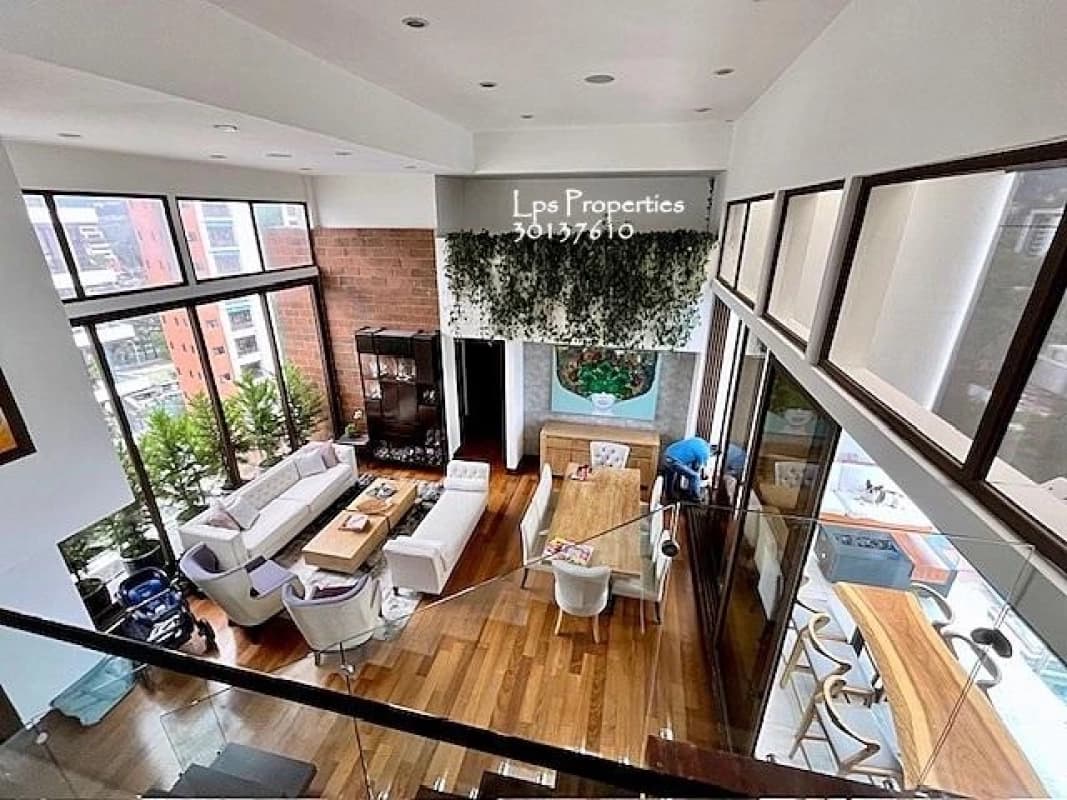 Zona 15 Vendo amplio, moderno y exclusivo Penthouse