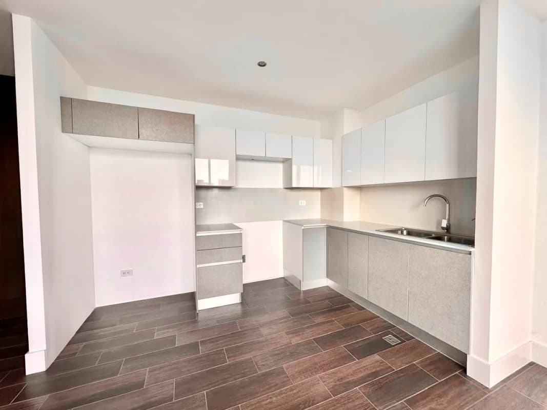 Zona 13 • Apartamento en Venta • Edificio Rosselló