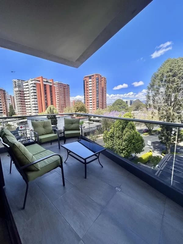 Apartamento en Alquiler Zona 14