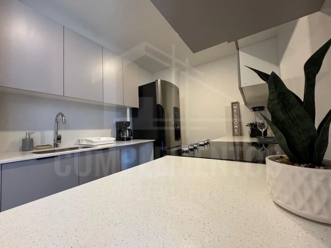 Apartamento en renta zona 11