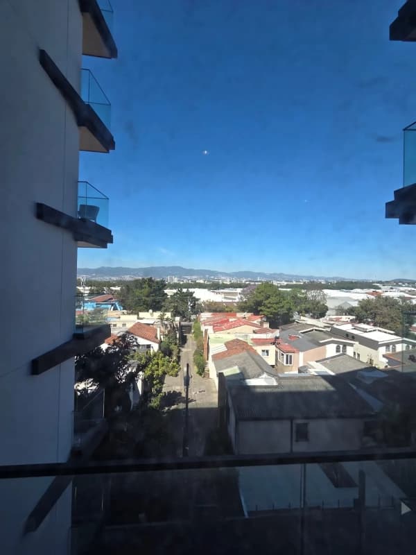 Alquilo apartamento por 6 u 8 meses Z 13 a una cuadra de Las Americas
