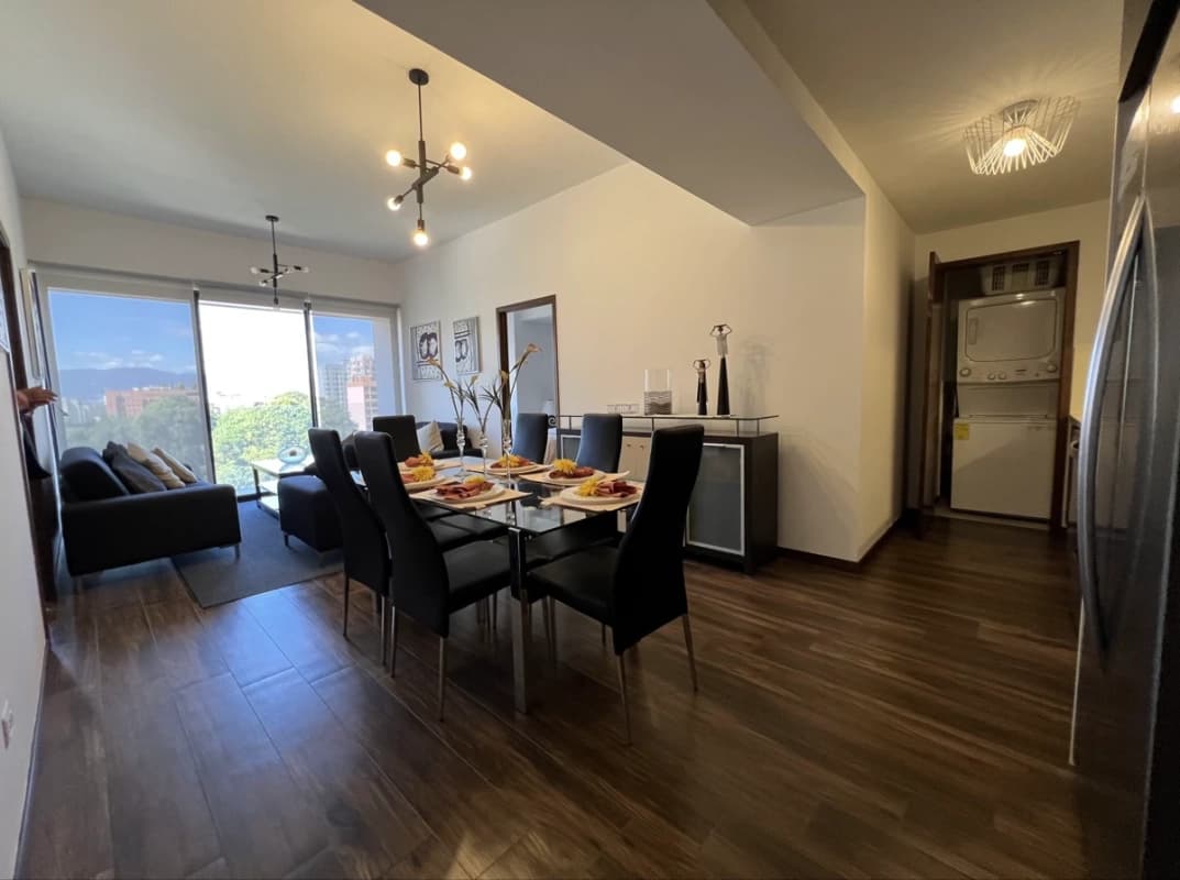 Alquiler apartamento amueblado 2 Dormitorios | Casa Clara Zona 10