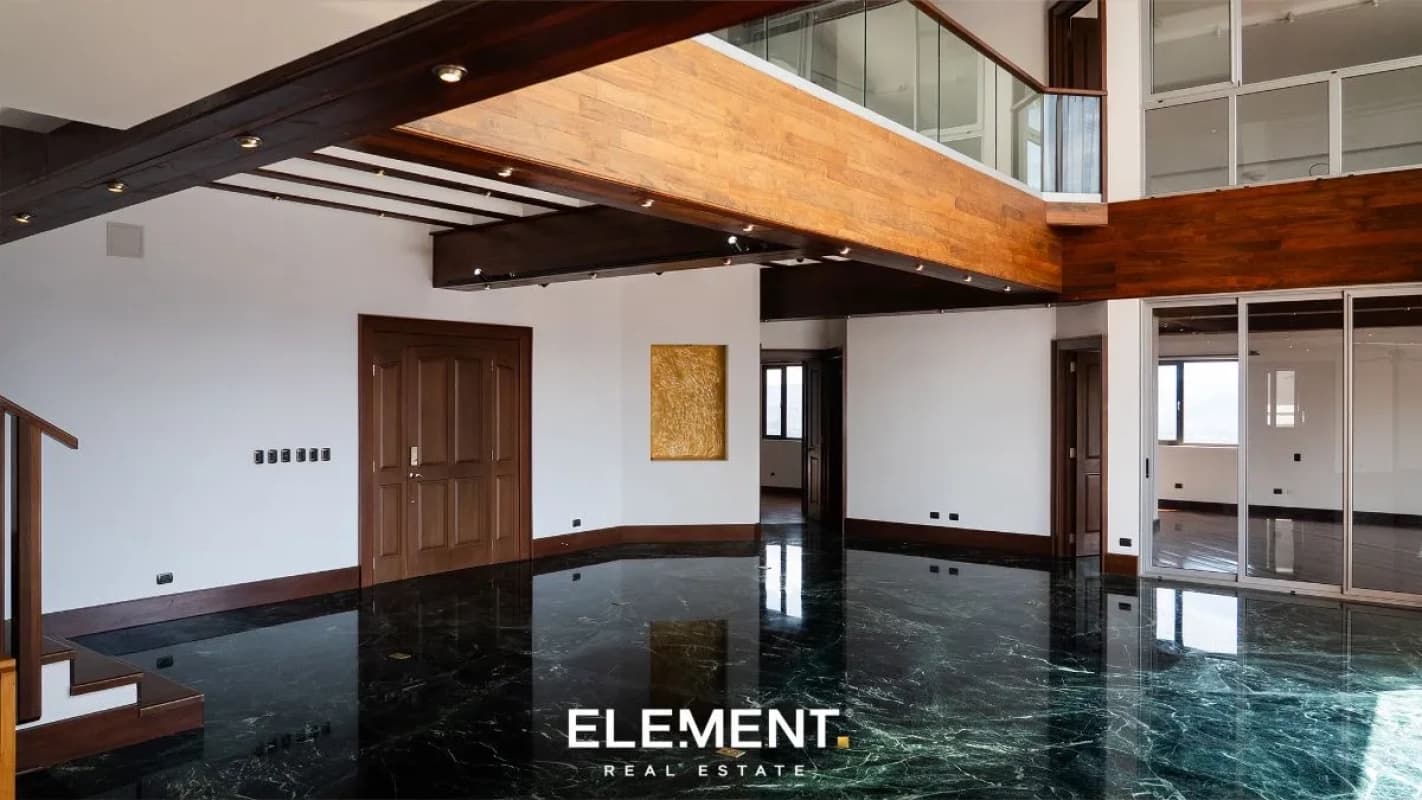 Penthouse de 2 niveles en venta - Plenum, Z.14