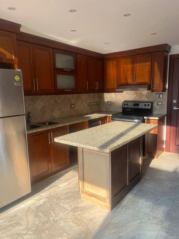 Apartamento en renta zona 16 / Lindora Loft