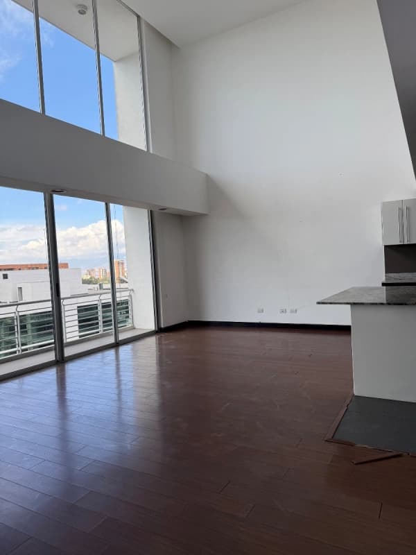 Edificio io 19 diez Loft en Renta